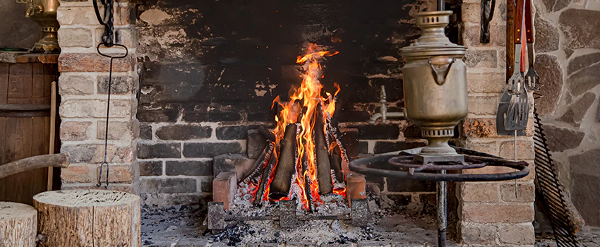 Traditional Fireplace Design Refurbishment Costs in Blackburn, British Columbia